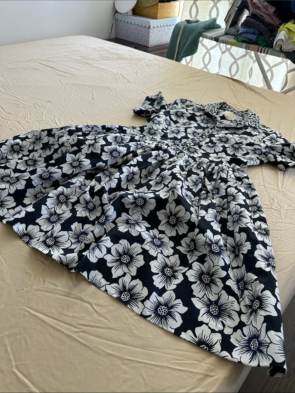 kate spade Navy and White Floral Cotton Dress